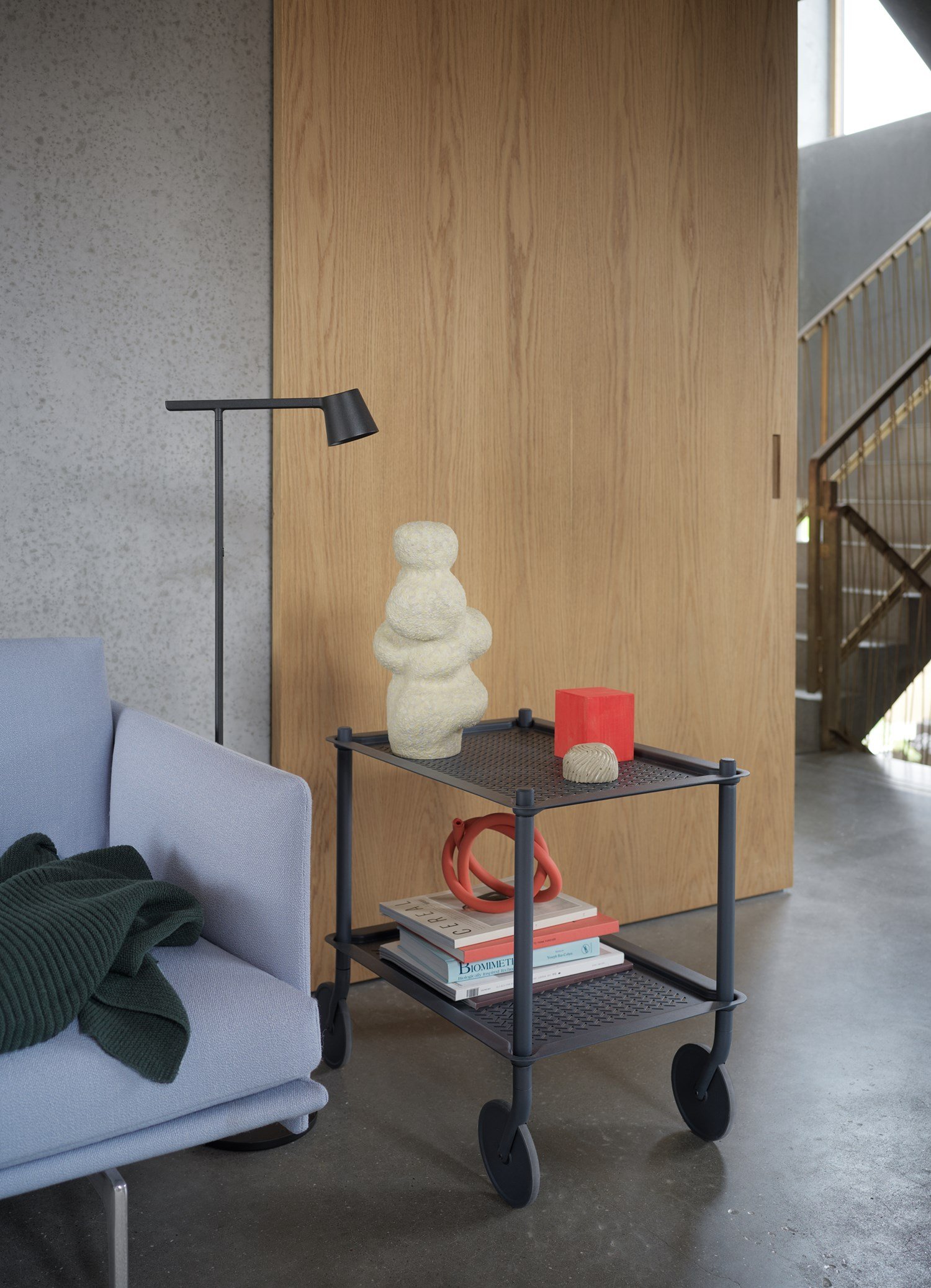 Flow Trolley 2-Layer Blue-Grey, Tip Floor Lamp in Black, Outline 3-Seater in Vidar 723 & Aluminum Base, Rhythm Throw in Dark Green Flow Trolley 2-Layer Blue-Grey, Tip Floor Lamp in Black, Outline 3-Seater in Vidar 723 & Aluminum Base, Rhythm Throw in Dark Green